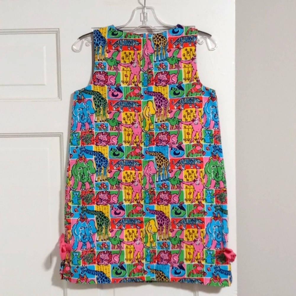 🌈VERY RARE Lilly Pulitzer🌈- Girl's "Partyland Patch" Shift Dress - Picture 3 of 16